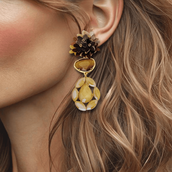 Beige Cognac Flowers Earrings | Gold - Muze Earrings