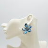 Handgemaakt statement oorbel blue swarovski flower handgemaakt door MUZE earrings. Gratis geleverd binnen nederland en belgie.
