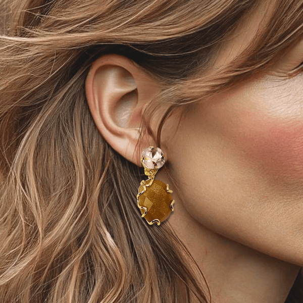 Clip Earrings Apricot Agate | Gold - Muze Earrings