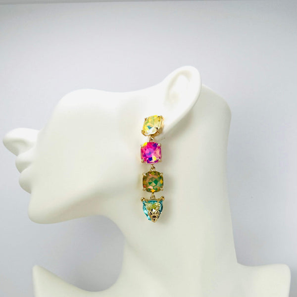 Handgemaakt statement oorbel earrings mirrored colorful leopard handgemaakt door MUZE earrings. Gratis geleverd binnen nederland en belgie.