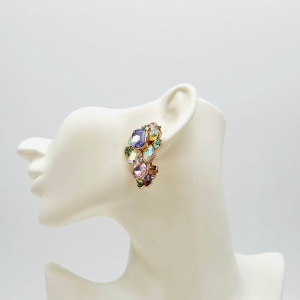 Handgemaakt statement oorbel earrings pastel glam handgemaakt door MUZE earrings. Gratis geleverd binnen nederland en belgie.