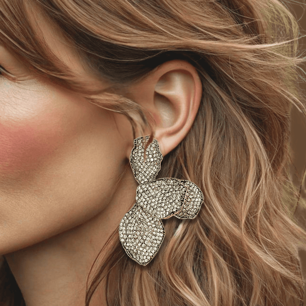 Floral White Strass Earrings | Gold - Muze Earrings