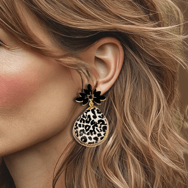 Leopard Shell Earrings II | Gold - Muze Earrings