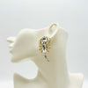 Handgemaakt statement oorbel earrings lobster ab white handgemaakt door MUZE earrings. Gratis geleverd binnen nederland en belgie.
