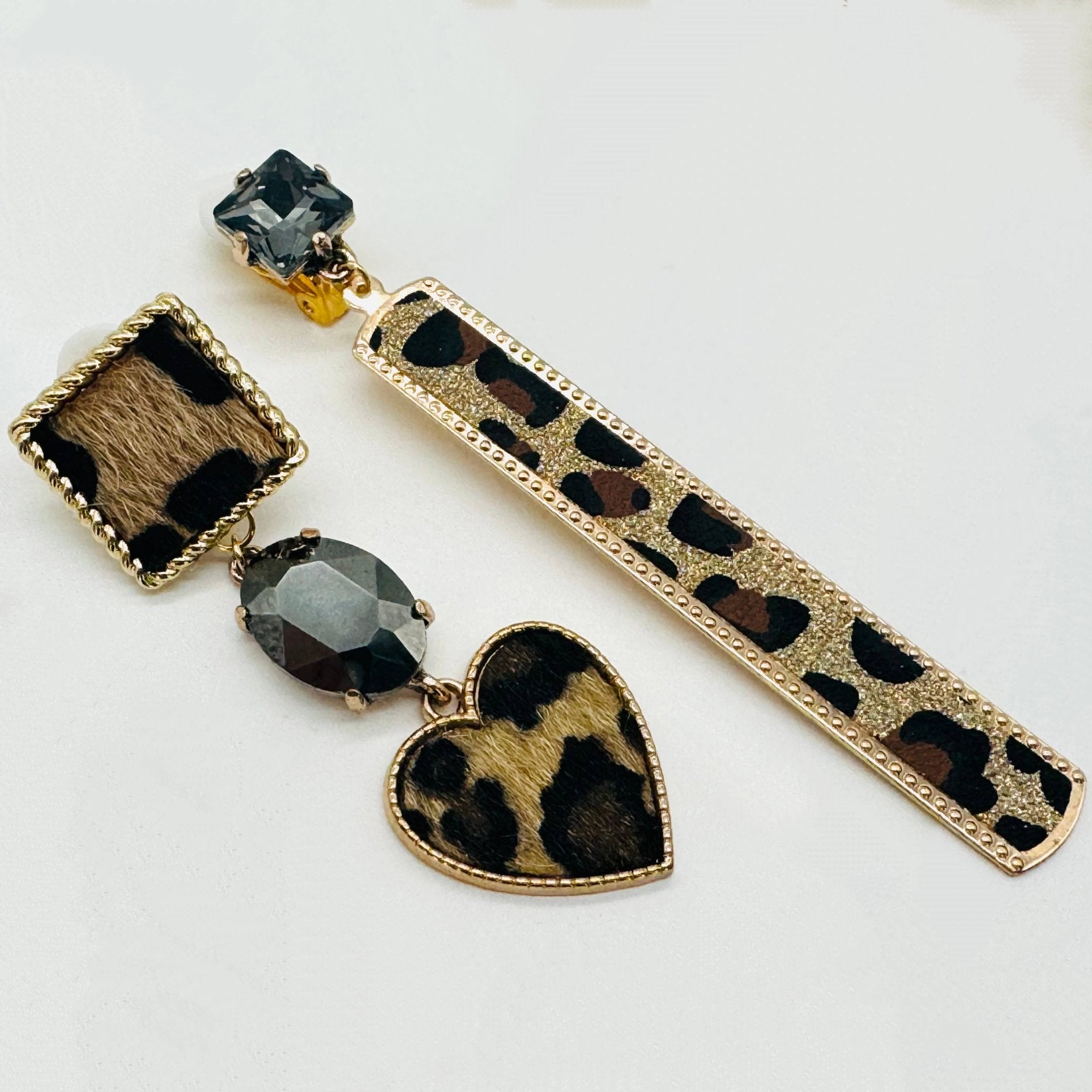 Clip Earrings Leopard Bar Heart | Gold - Muze Earrings