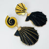 Handgemaakt statement oorbel clips black strass cockle handgemaakt door MUZE earrings. Gratis geleverd binnen nederland en belgie.