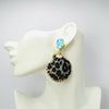 Handgemaakt statement oorbel earrings blue leopard shell handgemaakt door MUZE earrings. Gratis geleverd binnen nederland en belgie.