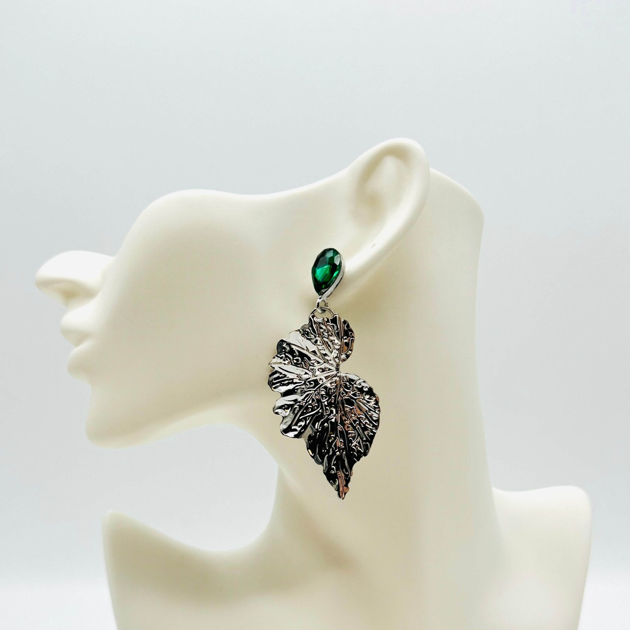 Earrings Dark Green Leaf | Silver - Muze Earrings