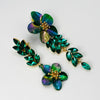Handgemaakt statement oorbel earrings green flowers handgemaakt door MUZE earrings. Gratis geleverd binnen nederland en belgie.