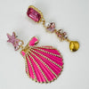 Handgemaakt statement oorbel earrings pearl pink cockle handgemaakt door MUZE earrings. Gratis geleverd binnen nederland en belgie.