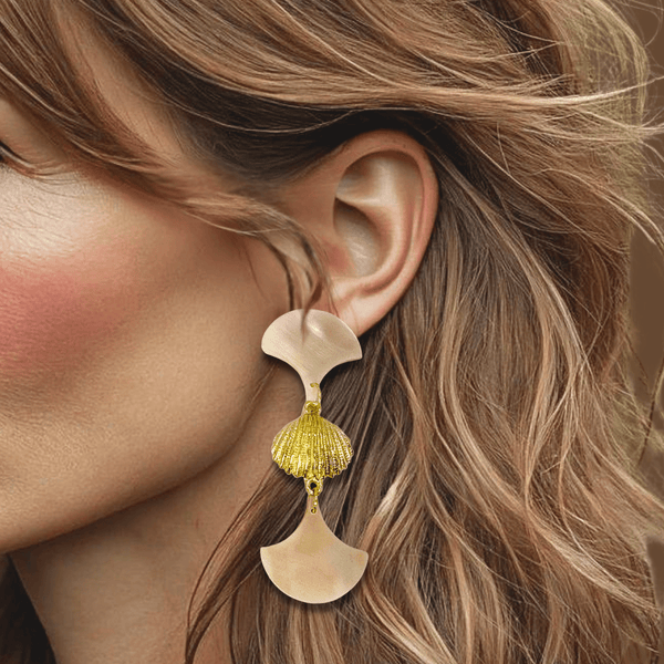 Natural Shells Earrings | Gold - Muze Earrings